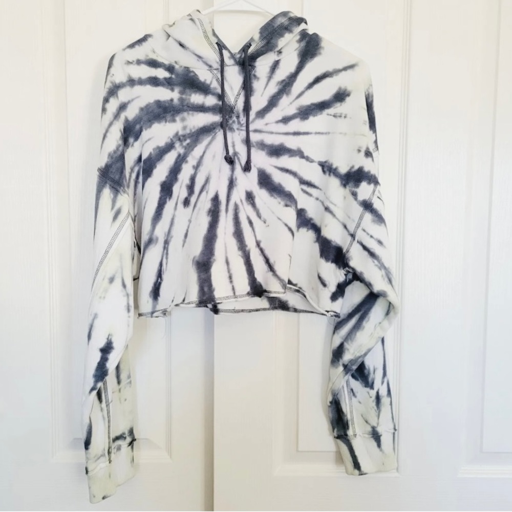 Aeropostale Womens Cropped White Tie Dye Hoodie Sweatshirt